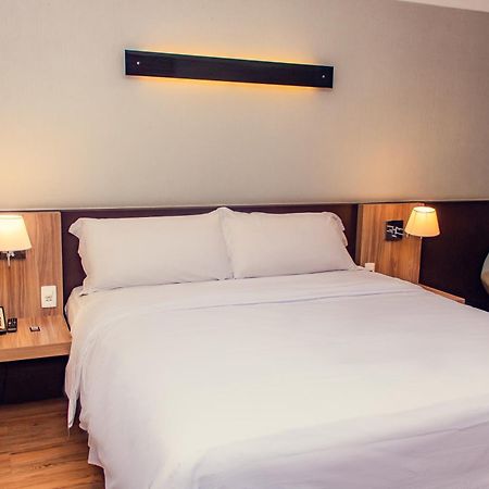 קויאבה Delmond Hotel מראה חיצוני תמונה