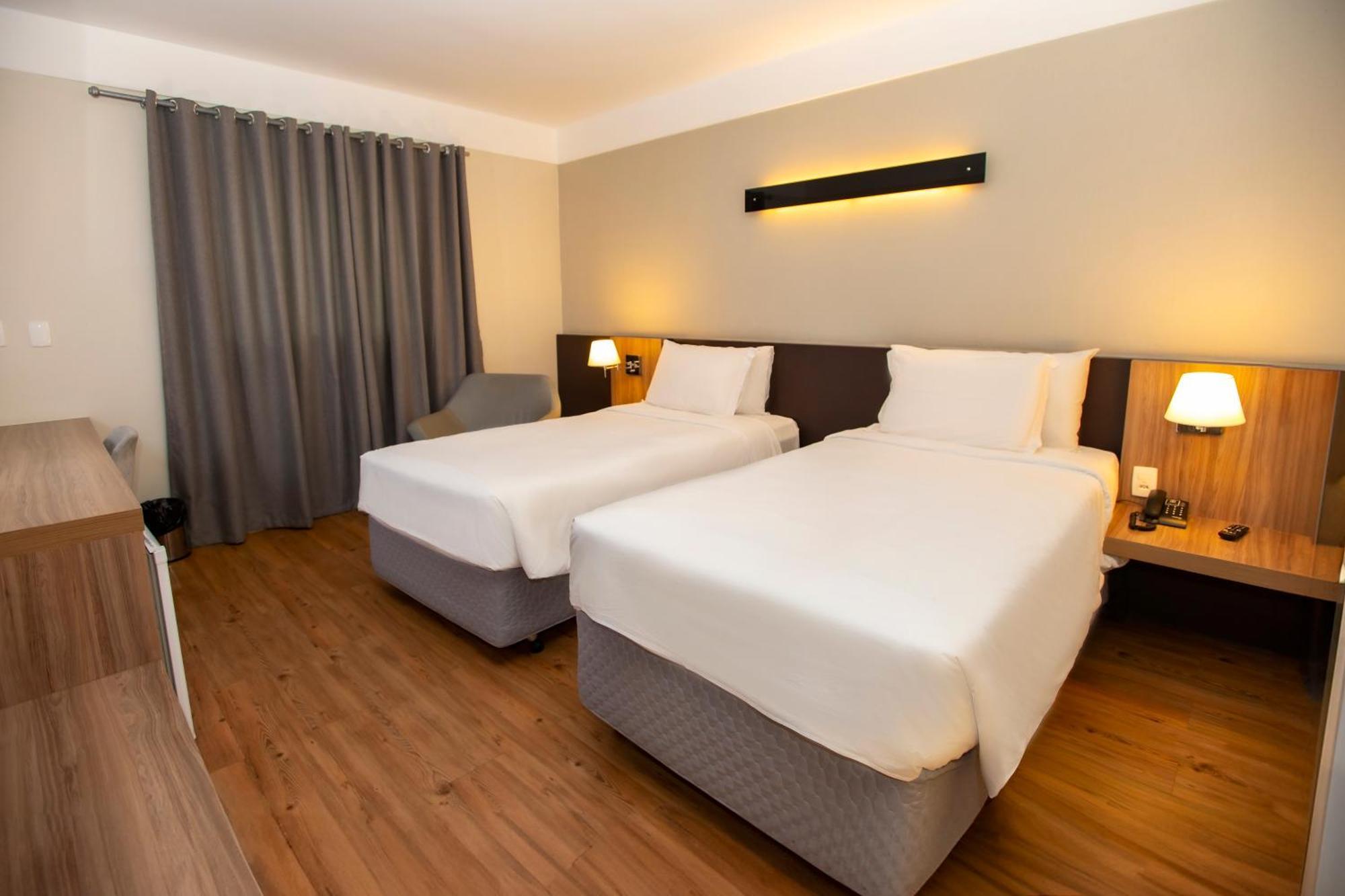 קויאבה Delmond Hotel מראה חיצוני תמונה